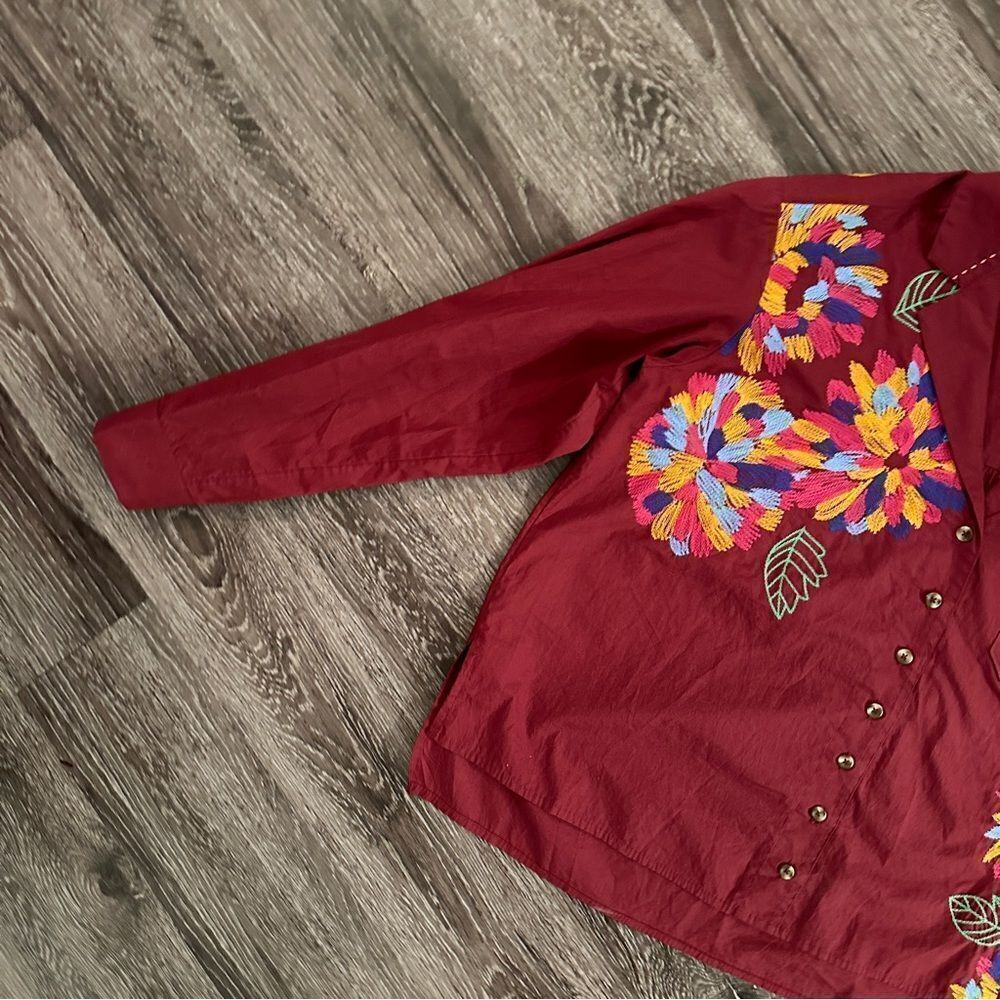 Maeve Embroidered Button Down - Picture 3 of 9